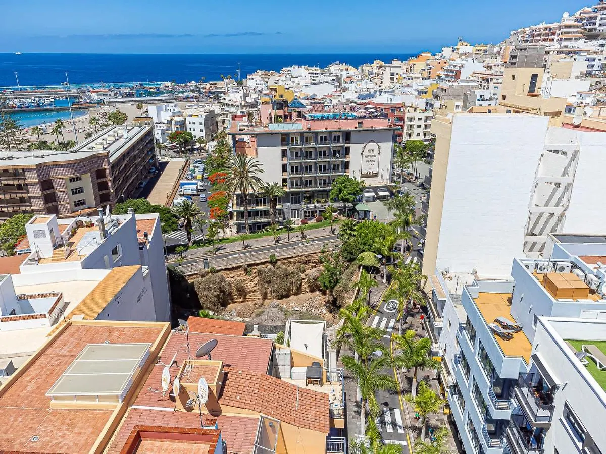Luxury Holidays Suites, Playa De Los Cristianos