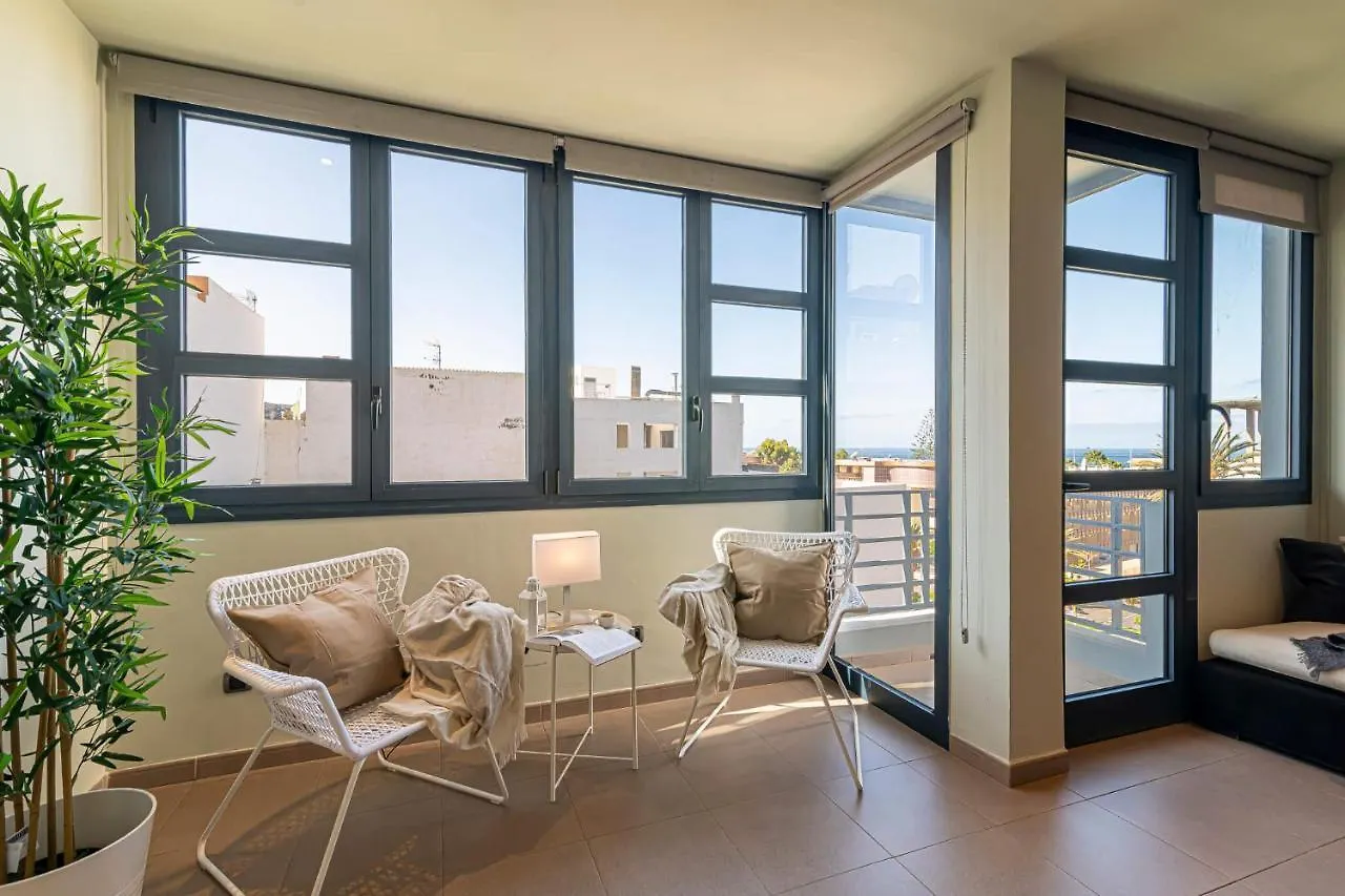 Luxury Holidays Suites, Playa De Los Cristianos 0*,