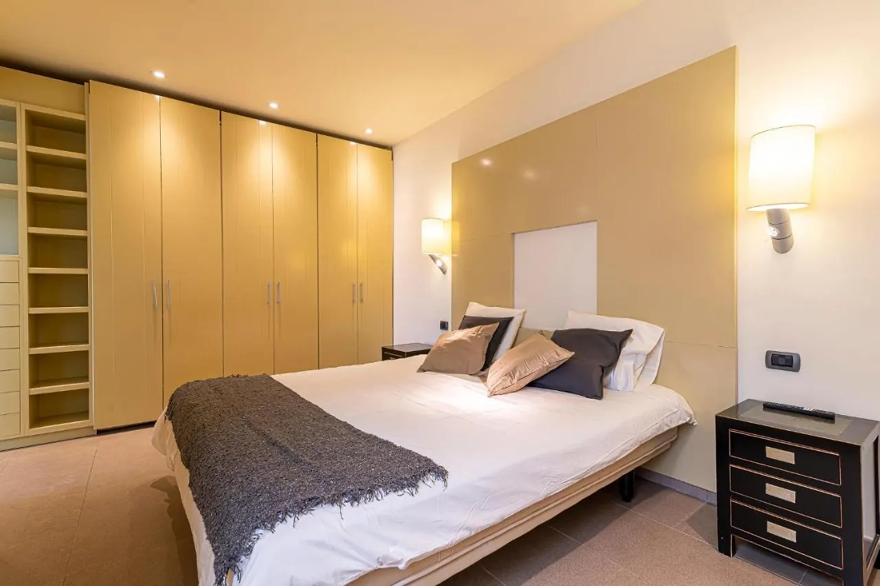 Luxury Holidays Suites, Playa De Los Cristianos Spanyolország