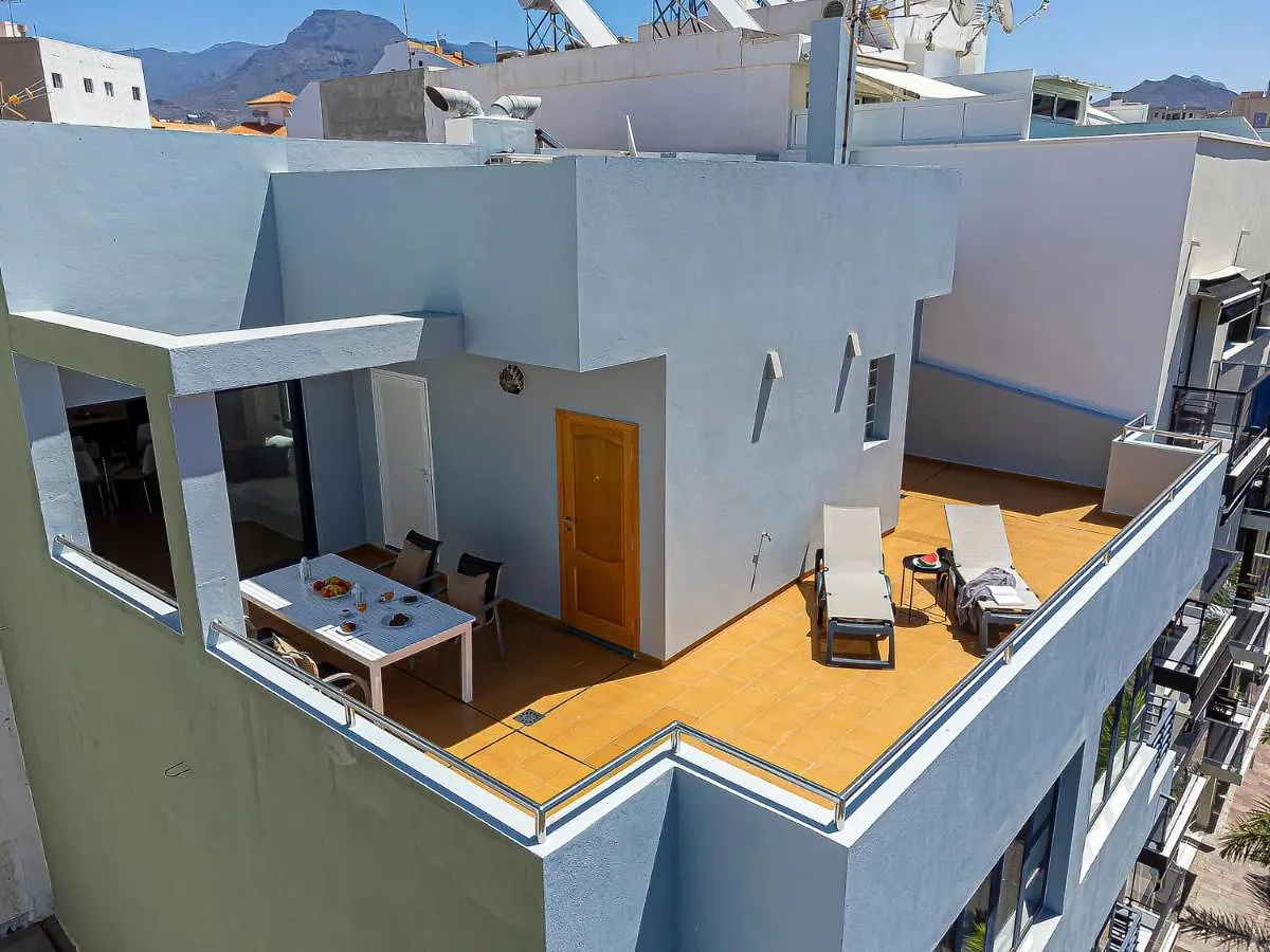 Luxury Holidays Suites, Playa De Los Cristianos 0*,  Spanyolország