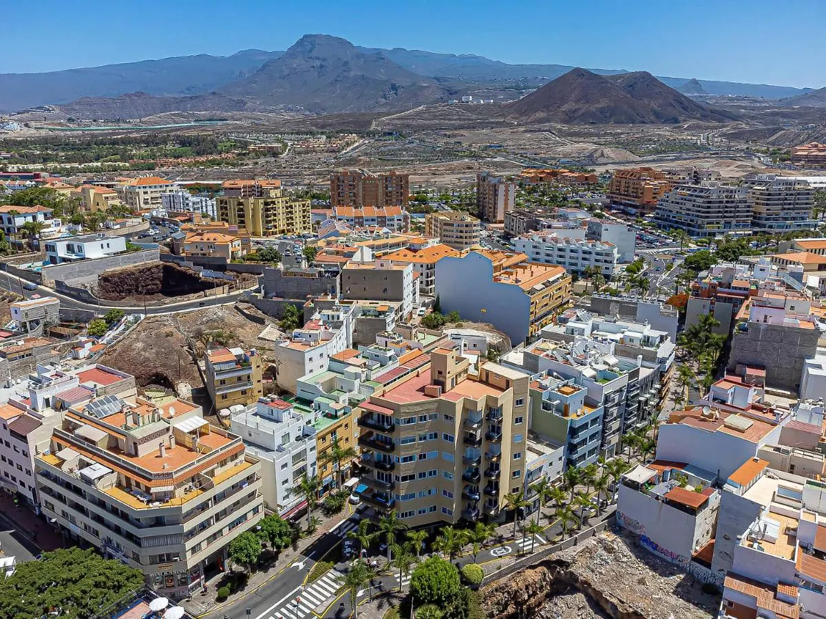 Luxury Holidays Suites, Playa De Los Cristianos Apartman