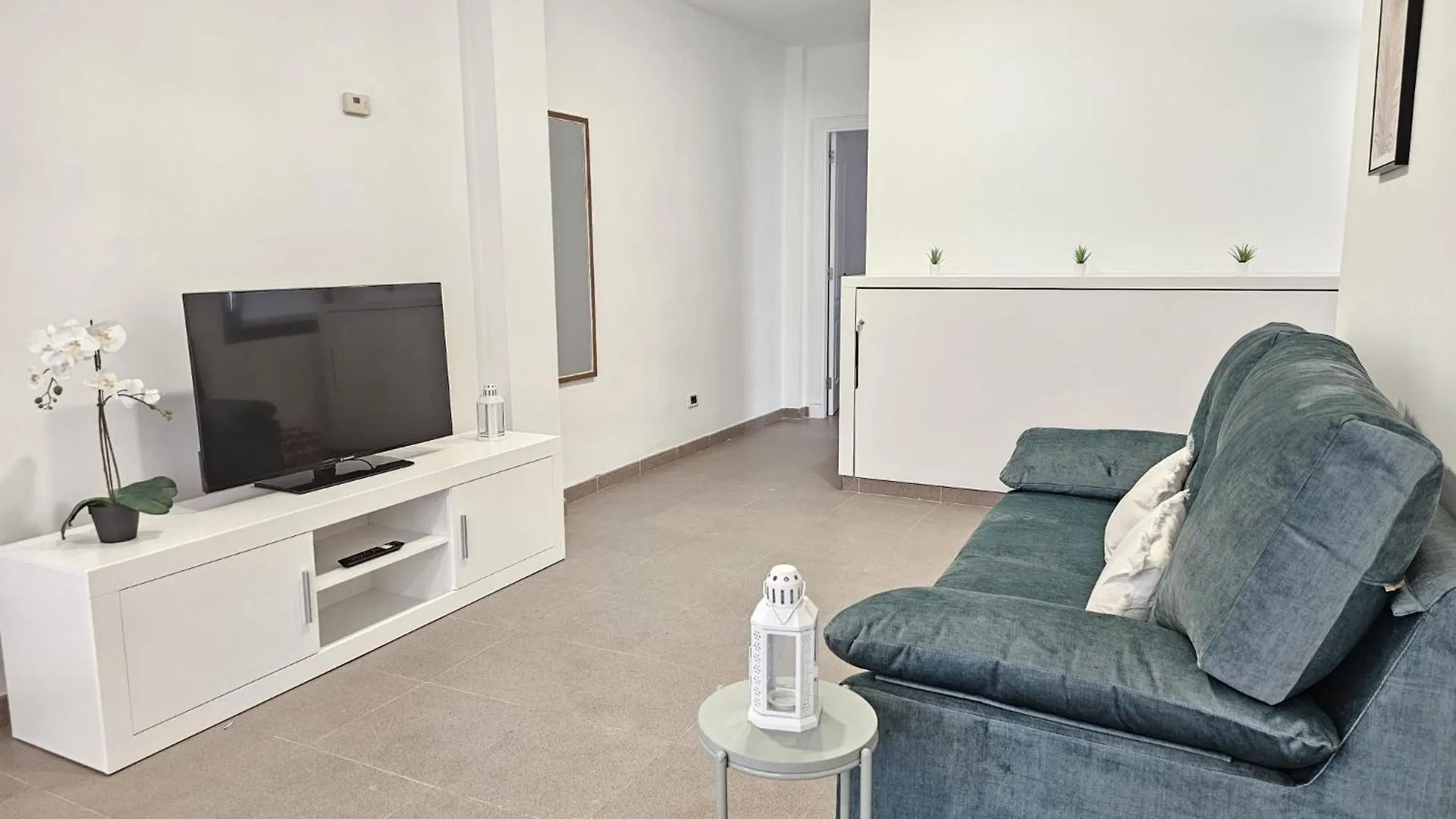 Luxury Holidays Suites, Playa De Los Cristianos Apartman
